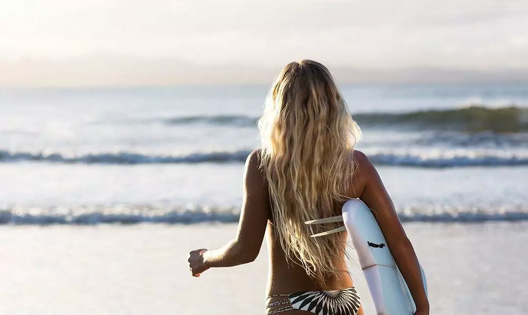 SEA SALT BENEFITS FOR SKIN AND HAIR