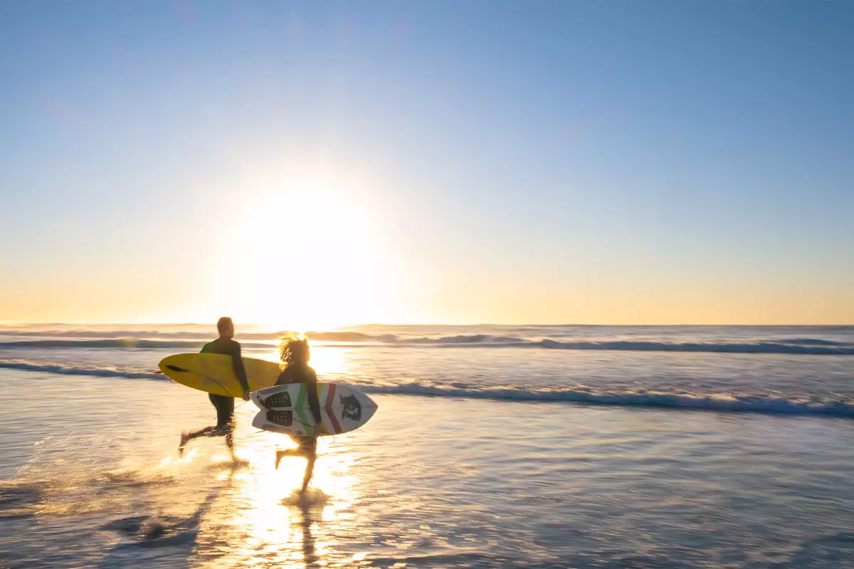 Stoked-Surf-surf-city-img1-v1